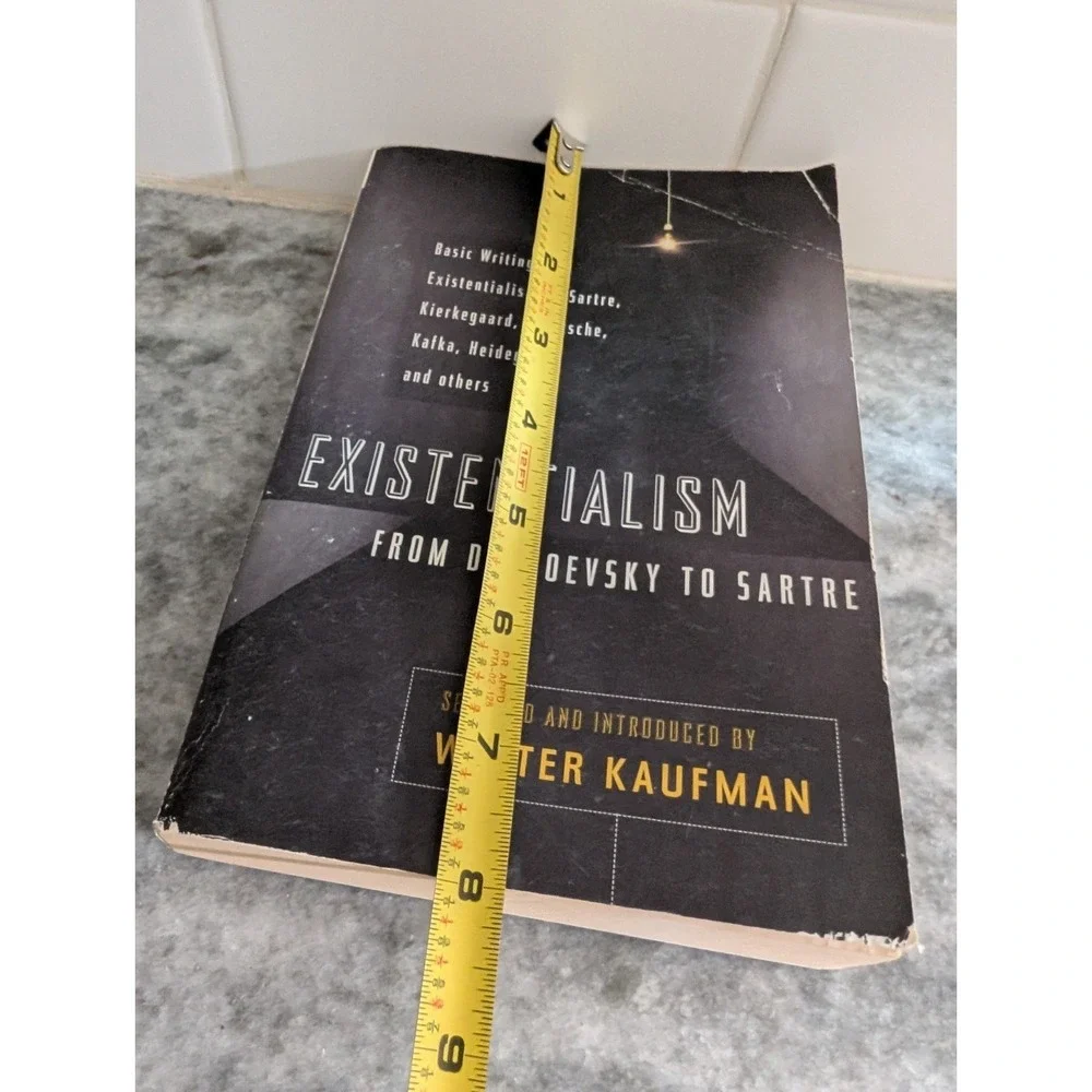Existentialism from‎ Dostoevsky to Sartre: Basic Writings of Existentialism